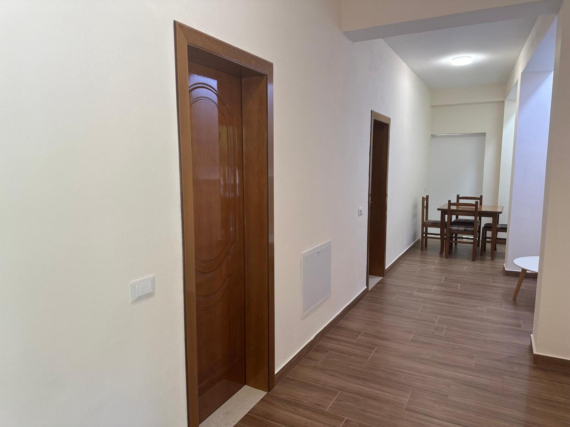 Guni Inn Kruje Ngoại thất bức ảnh